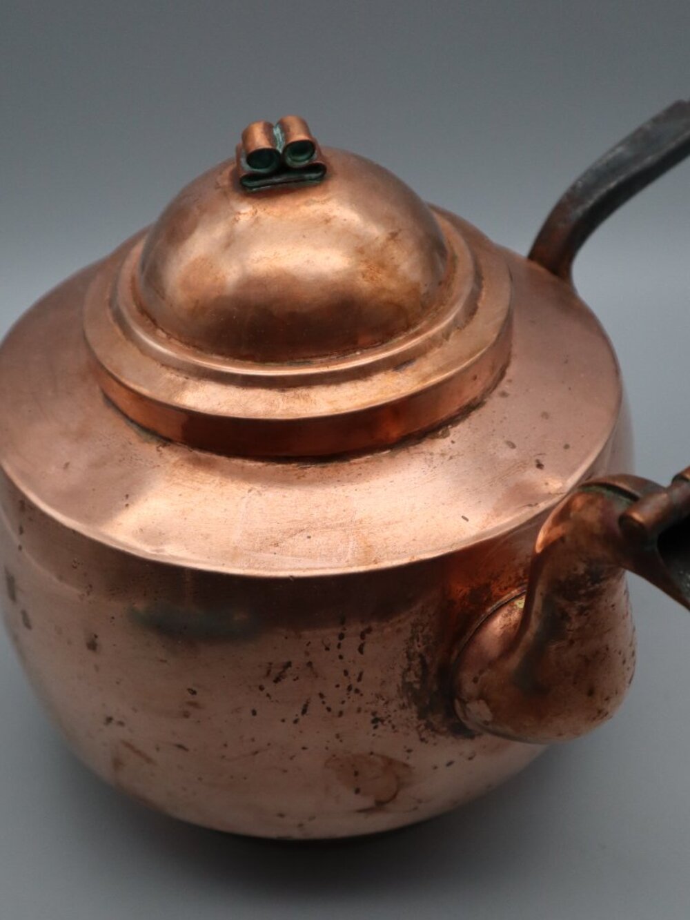 Antique 19th Century French-style Copper Kettle w/ Forged Iron Handle - Picture 2 of 11